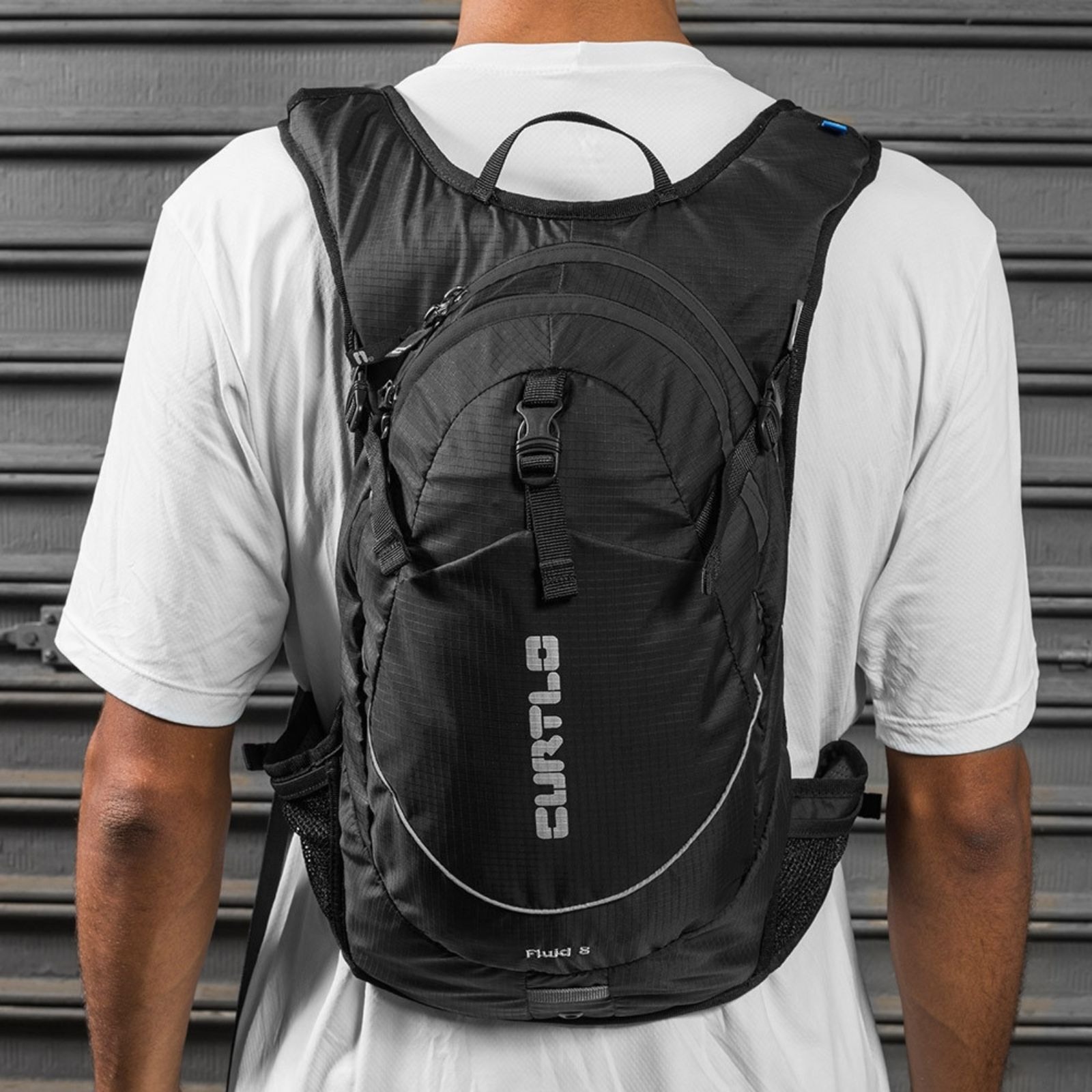 MOCHILA DE HIDRATAÇÃO CURTLO FLUID 8 LTS ...