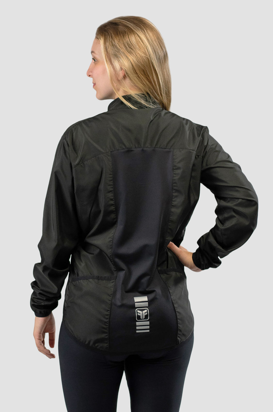 JAQUETA CORTA VENTO FREE FORCE CLASSIC PR...