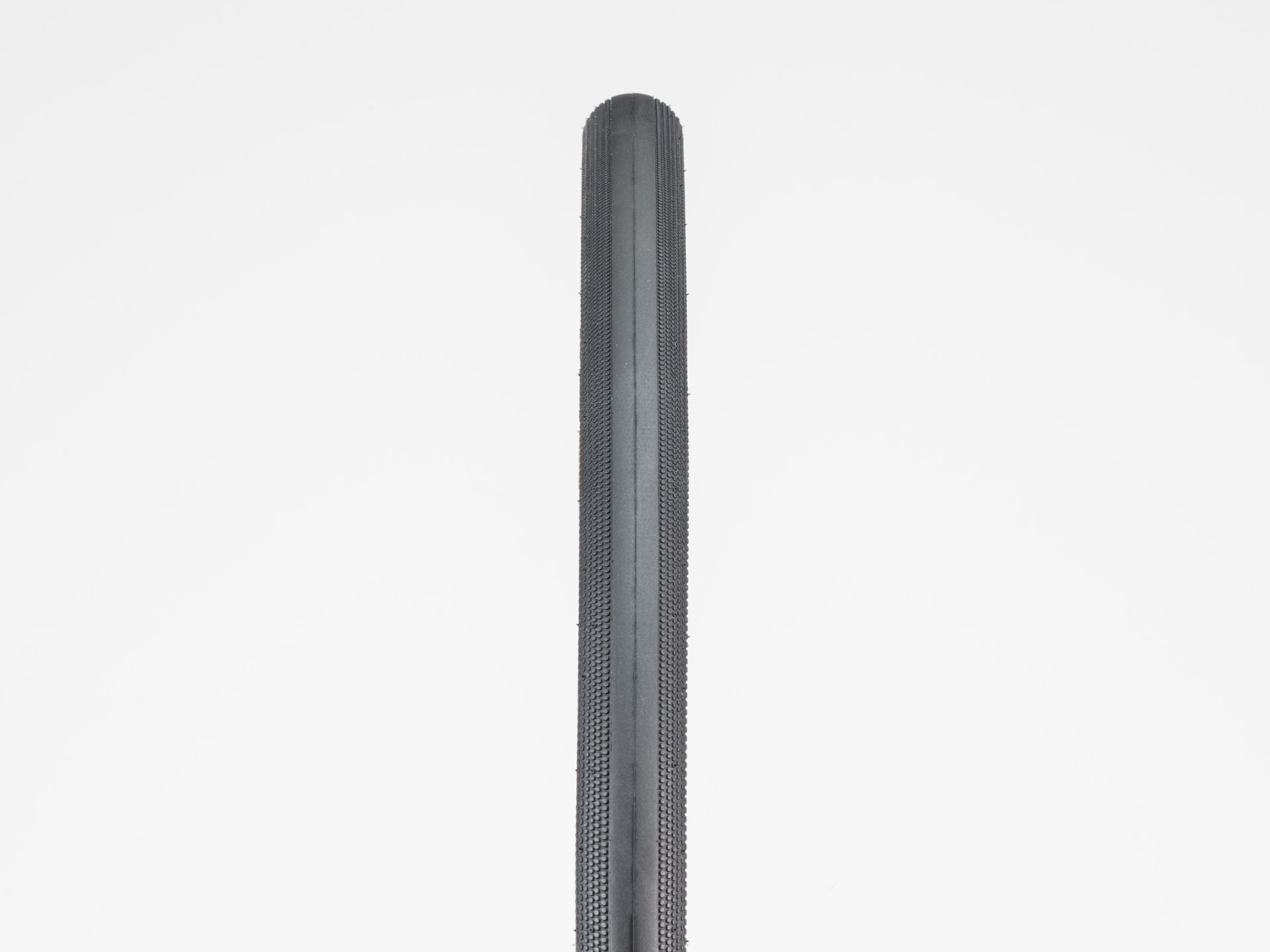 PNEU BONTRAGER R3 HARD-CASE LITE TAM: 700...